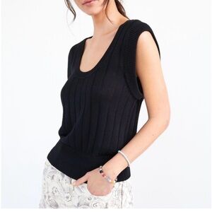 Maeve sleeveless sweater size XS